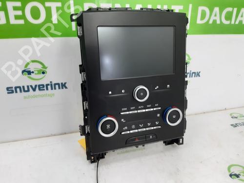 Climate control RENAULT MEGANE IV Grandtour (K9A/M/N_) 1.2 TCe 130 (K9MR) | BP29241320I5