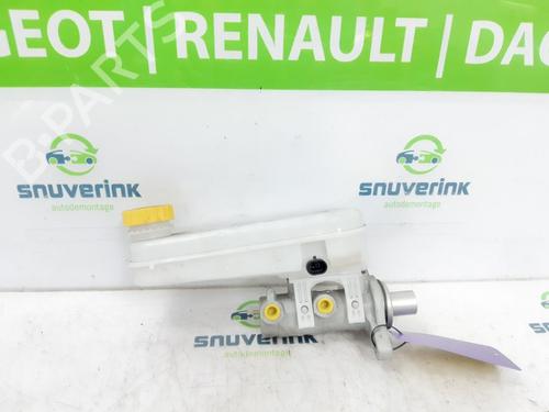 Used Brake master cylinder FIAT DUCATO Van (250_) 140 Multijet 2,2 D (140 hp) 23122991