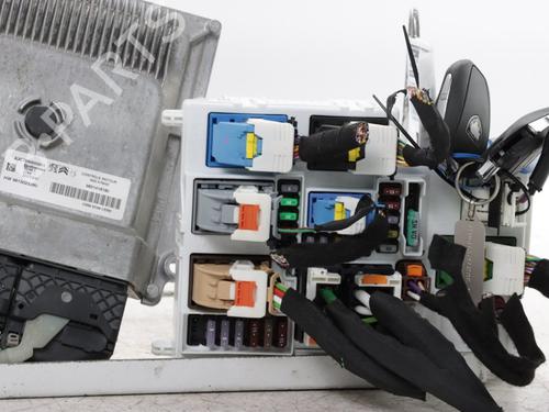 Used Engine control unit (ECU) Engine control unit (ECU) 38347610 38347610