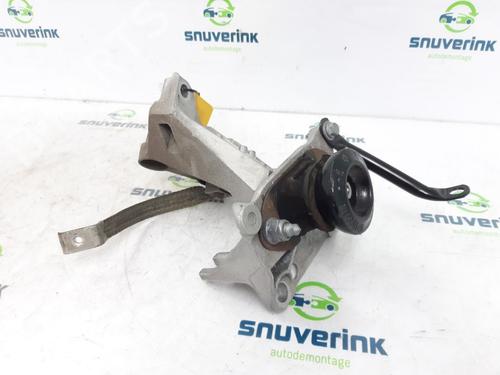 Used Engine mount Engine mount RENAULT TWINGO III (BCM_, BCA_) Z.E: (BCA1) (82 hp) 24164423 24164423