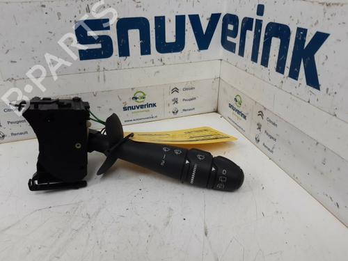 Used Steering column stalk RENAULT LAGUNA II Grandtour (KG0/1_) 2.2 dCi (KG0F) (150 hp) 21107010