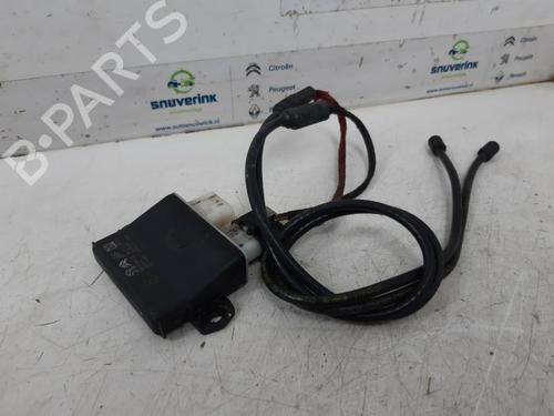 Elektronisk modul PEUGEOT 3008 II SUV (MC_, MR_, MJ_, M4_) 1.2 THP/ PureTech 130 (MRHNSM, MRHNSU, MRHNSJ, MRHNYW,... (131 hp) 10799676