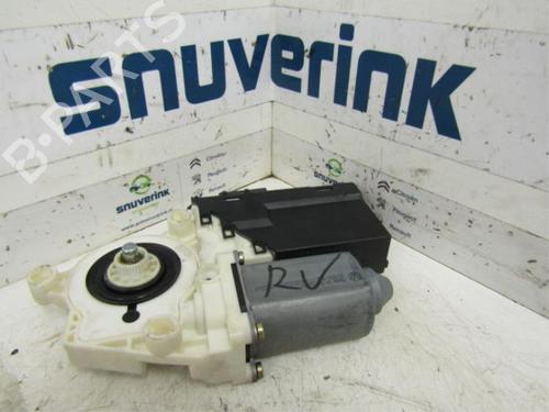 Used Electronic module Electronic module PEUGEOT 807 (EB_) 2.0 (136 hp) 40592774 40592774