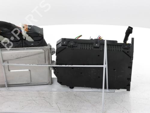 Engine control unit (ECU) CITROËN C4 III (BA_, BB_, BC_) 1.2 PureTech 130 (BAHNSA, BAHNSB) | BP29899601M57