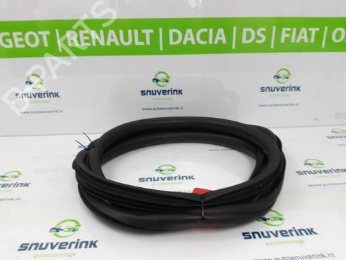 Used Rubber door seal CITROËN DS3 (SA_) 1.6 HDi 90 (92 hp) 13192616