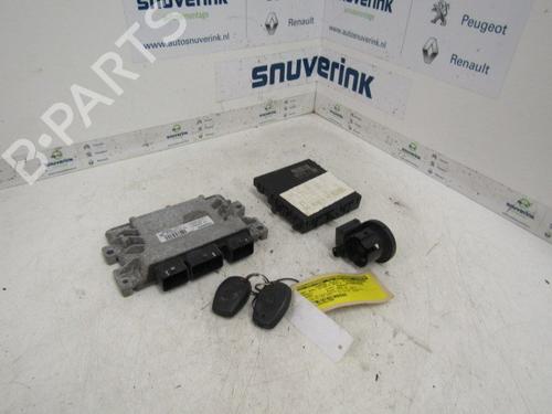 Used Engine control unit (ECU) RENAULT TWINGO II (CN0_) 1.2 (CN0D) (58 hp) 29241310