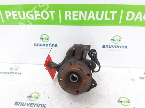 Used Right front steering knuckle CITROËN C4 CACTUS 1.6 BlueHDi 100 (99 hp) 18550246