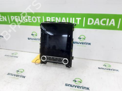 Used Display monitor RENAULT MEGANE IV Grandtour (K9A/M/N_) 1.3 TCe 160 (K9NC) (158 hp) 26238490