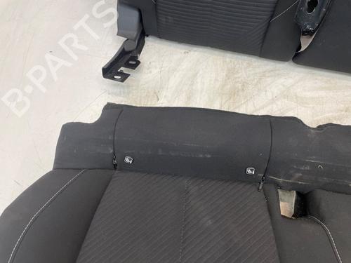 Rear seat PEUGEOT 308 III (FB_, FH_, FP_, F3_, FM_) PureTech 110 (FPHNPL) | BP29640800C17 