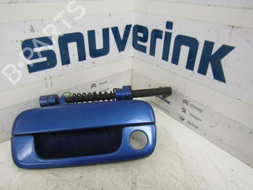 Used Tailgate handle Tailgate handle 10789266 10789266