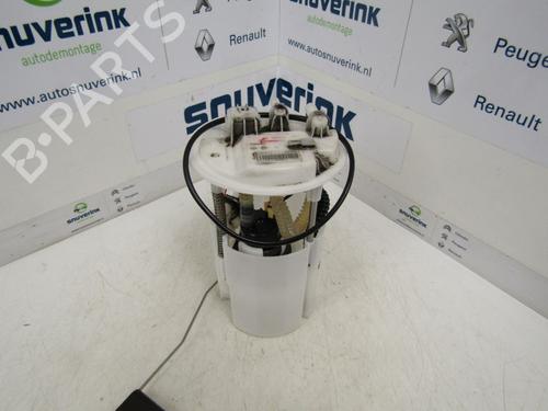 Used Fuel pump RENAULT MEGANE III Grandtour (KZ0/1) 1.5 dCi (KZ09, KZ0D, KZ1G, KZ29, KZ14, KZ1W, KZ10, KZ1F,... (110 hp) 10788666