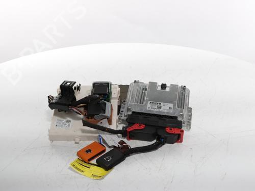 Used Engine control unit (ECU) VOLVO EX40 (536) EV (252 hp) 27971168