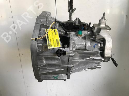 gearbox-renault-master-iv-van-f8__-2024-34565130 main image