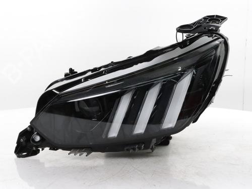 Venstre forlygte PEUGEOT 2008 II (UD_, US_, UY_, UJ_, UR_, UC_) 1.2 PureTech 130 (USHNS, URHNS) (130 hp) 31960774