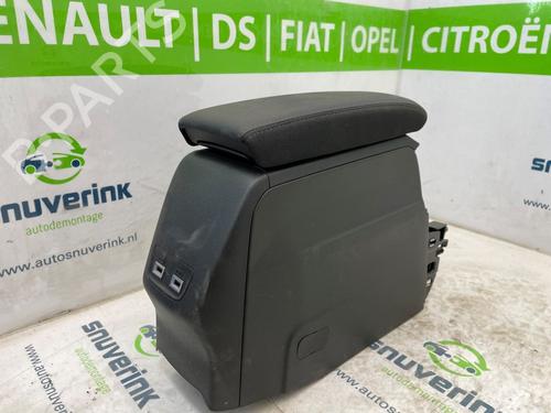 Used Middle console PEUGEOT 208 II (UB_, UP_, UW_, UJ_) e-208 (136 hp) 25885001