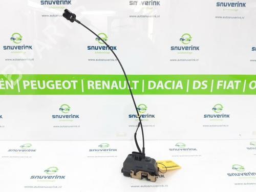 Used Rear left lock RENAULT SCÉNIC II (JM0/1_) 1.6 (JM0C, JM0J, JM1B) (113 hp) 10803203