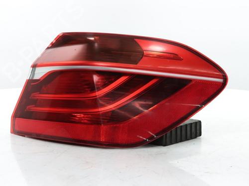 Used Right taillight Right taillight BMW 2 Active Tourer (F45) 225 xe Plug-in-Hybrid (224 hp) 40297642 40297642