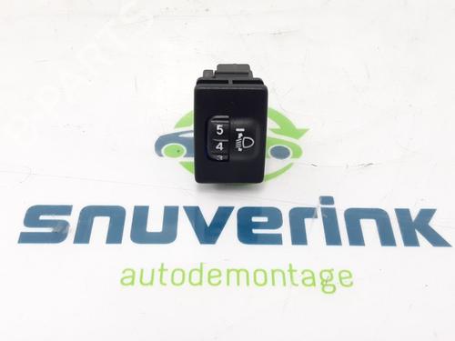 Kombi Kontakt / Stilkkontakt PEUGEOT 108 1.0 VTi 72 (72 hp) 11244525