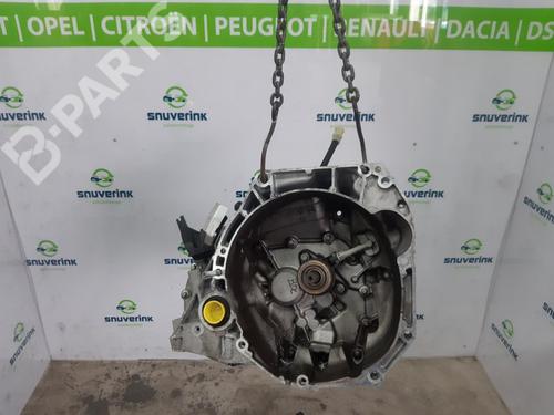 Used Manual gearbox Manual gearbox RENAULT CAPTUR I (J5_, H5_) 0.9 TCe 90 (90 hp) 11187535 11187535