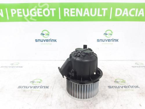 Used Heater blower motor Heater blower motor CITROËN C3 AIRCROSS II (2R_, 2C_) 1.2 PureTech 110 (2RHNZB, 2RHNZW, 2RHNPX, 2RHNPJ) (110 hp) 21194636 21194636