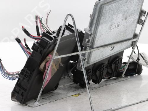 Engine control unit (ECU) DACIA SANDERO III 1.0 TCe 110 | BP39211674M57 - Image 5