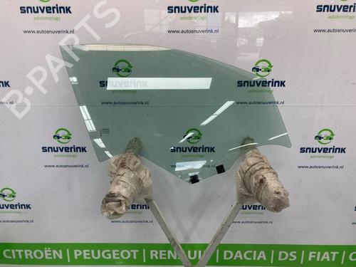 Dør rude højre foran RENAULT CAPTUR II (HF_) TCe 140 (HFN0) (140 hp) 21194054