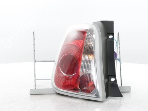 Venstre baglygte FIAT 500 (312_) 1.2 (312AXA1A) (69 hp) 31592173