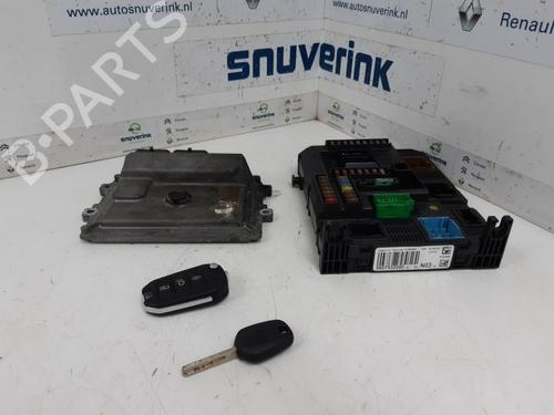 Used Engine control unit (ECU) Engine control unit (ECU) 11251606 11251606