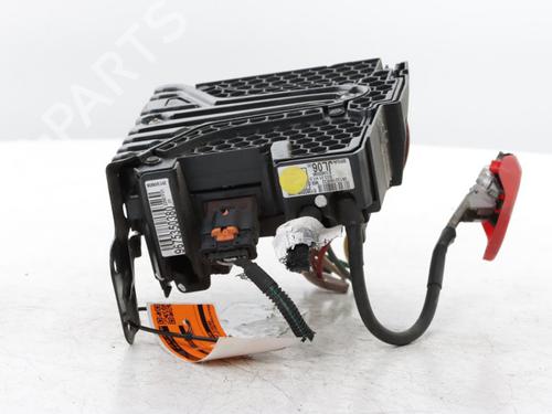 Used Fuse box Fuse box 38264070 38264070