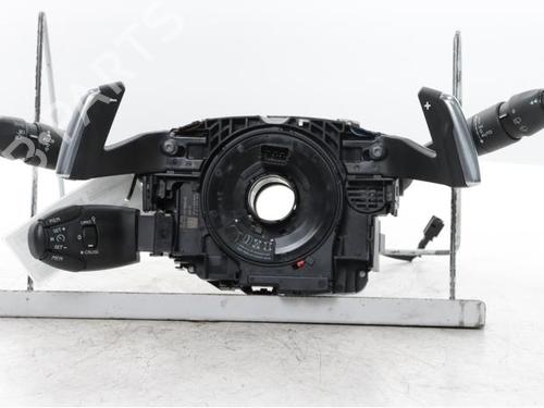 Used Steering column stalk Steering column stalk PEUGEOT 3008 II SUV (MC_, MR_, MJ_, M4_) 1.2 THP/ PureTech 130 (MRHNSM, MRHNSU, MRHNSJ, MRHNYW,... (131 hp) 34567725 34567725