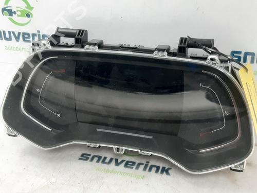 Used Instrument cluster RENAULT CAPTUR II (HF_) TCe 130 (HFMF) (131 hp) 21194806