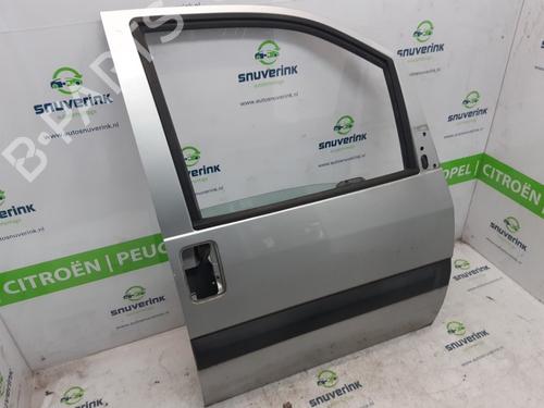 Right front door PEUGEOT EXPERT Van (222) 2.0 HDI | BP19489878C3 