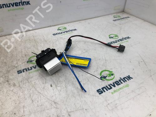 Used Heater resistor PEUGEOT 108 1.0 VTi 72 (72 hp) 30185457