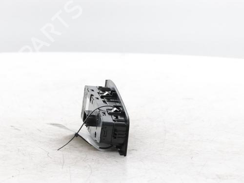 Switch BMW 1 (F40) 118 i | BP34423874I30 - Image 8