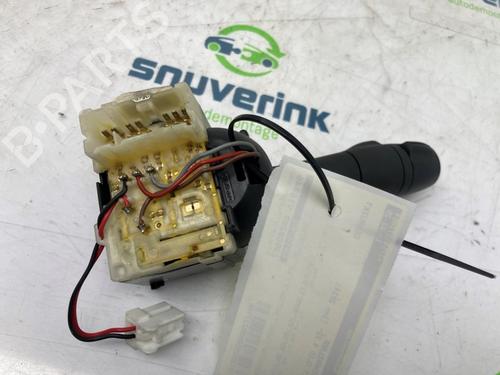 Headlight switch RENAULT CLIO IV Grandtour (KH_) 0.9 TCe 90 | BP23987695I24 