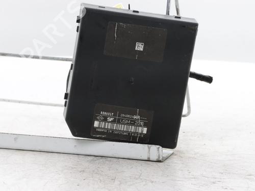 fuse-box-renault-zoe-bfm_-2012-33845987 main image