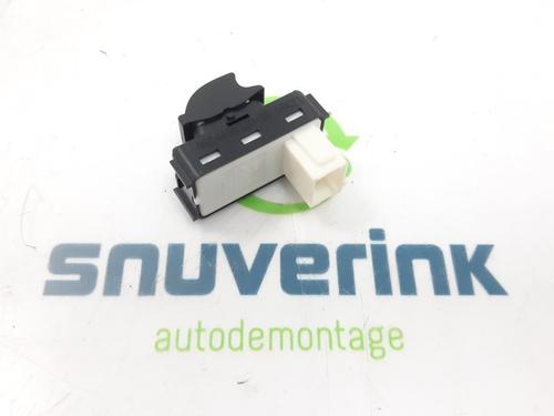 Switch PEUGEOT 3008 II SUV (MC_, MR_, MJ_, M4_) 1.2 THP/ PureTech 130 (MRHNSM, MRHNSU, MRHNSJ, MRHNYW,... | BP17223425I30 