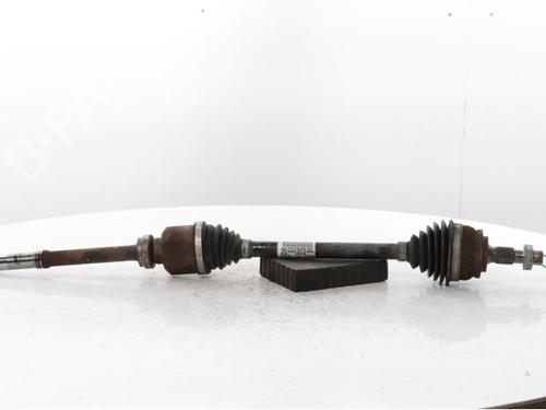 Used Right front driveshaft Right front driveshaft OPEL CORSA F (P2JO) 1.2 (68) (101 hp) 40586018 40586018