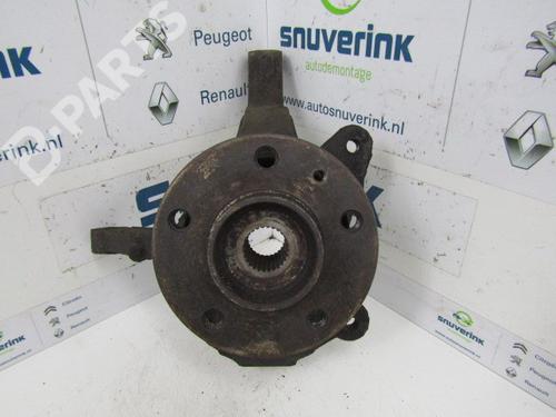 Used Right front steering knuckle Right front steering knuckle RENAULT TRAFIC II Van (FL) 2.0 dCi 90 (FL0H) (90 hp) 10794019 10794019
