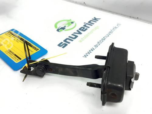 Used Hinge/Door check strap PEUGEOT 208 I (CA_, CC_) 1.2 VTI 82 (82 hp) 17027275