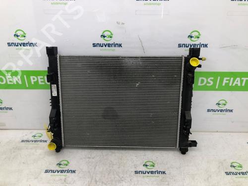 Used Water radiator Water radiator 19306687 19306687