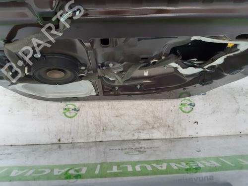 Right front door RENAULT MEGANE III Grandtour (KZ0/1) 1.5 dCi (KZ09, KZ0D, KZ1G, KZ29, KZ14, KZ1W, KZ10, KZ1F,... | BP15358518C3