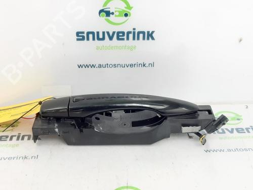 Used Front right exterior door handle RENAULT KADJAR (HA_, HL_) 1.3 TCe 140 (HLNB, HLN1) (140 hp) 18661776