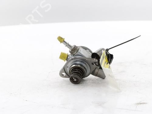 Used Injection pump Injection pump RENAULT CAPTUR I (J5_, H5_) 1.2 TCe 120 (120 hp) 40527426 40527426