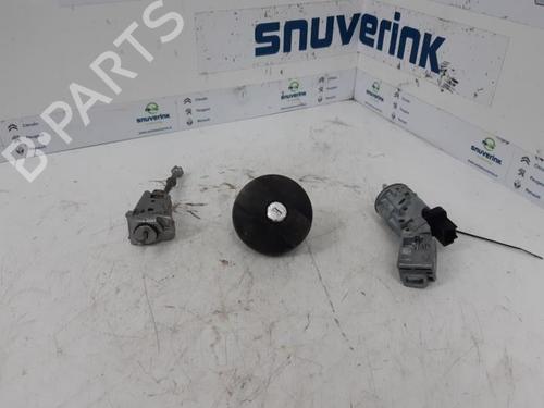 Used Electronic module Electronic module CITROËN C3 II (SC_) 1.4 (73 hp) 40591055 40591055