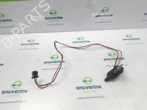 Used Heater resistor RENAULT KANGOO / GRAND KANGOO II (KW0/1_) 1.6 16V (KW03, KW09, KW0D, KW0U, KW0W, KW13) (106 hp) 13324296