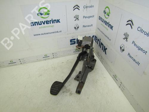 Used Break pedal Break pedal 21111254 21111254