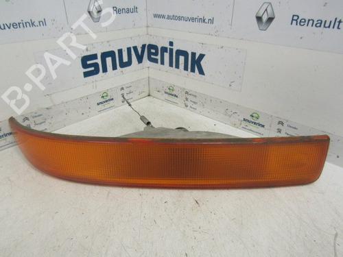 Used Right front indicator RENAULT MASTER II Bus (JD) 2.5 D (80 hp) 21111294