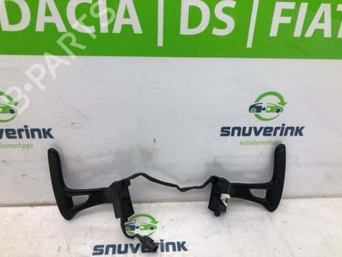 Used Steering wheel controls RENAULT MEGANE IV Grandtour (K9A/M/N_) 1.6 TCe 205 (205 hp) 18748294