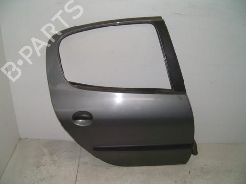 Used Right rear door PEUGEOT 206 Hatchback (2A/C) 1.9 D (69 hp) 10779958